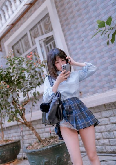 嫩草在线视频_手机免费观看