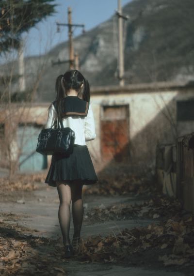 《弓》电影在线观看免费版高清_剧情片免费观看最新