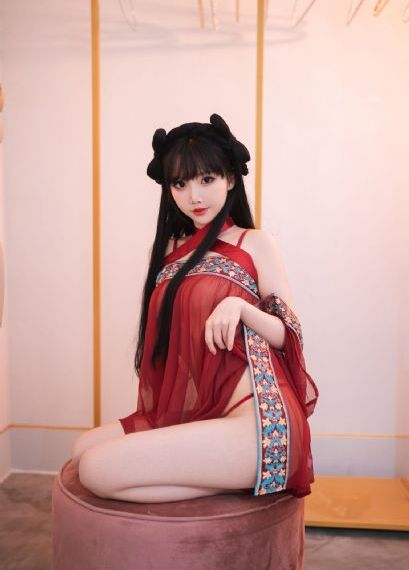 年轻少妇被夫部长侵犯电影_国产剧日韩电影在线