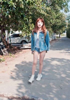 年轻善良的岳母_1080P影视在线观看